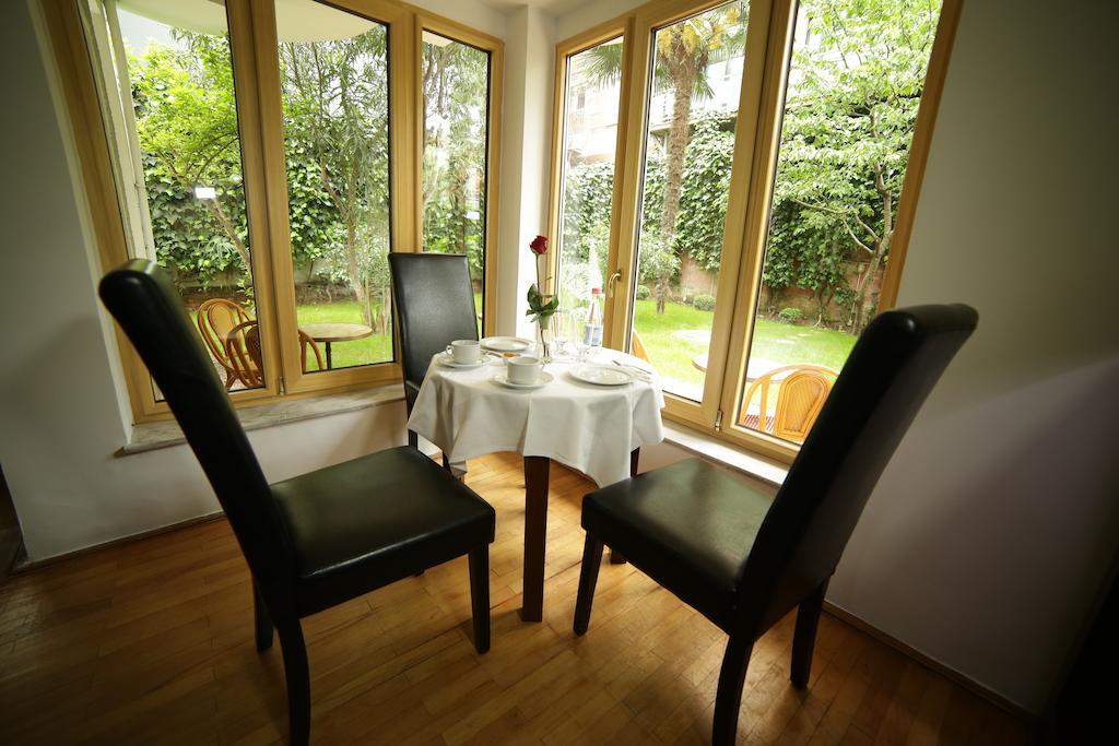 De Paris 4*