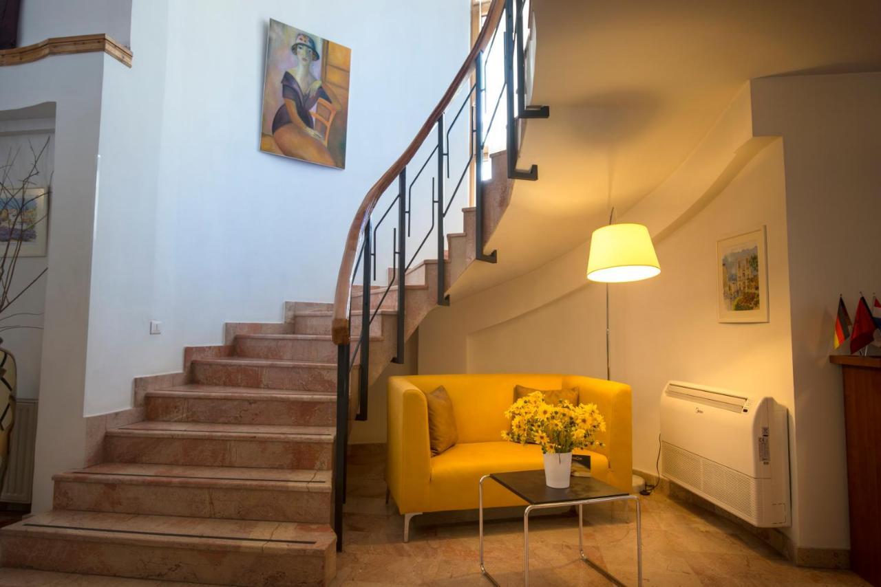 De Paris Hotel Tirana